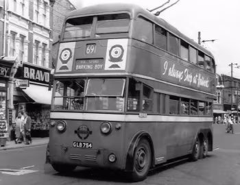 AEC 664T Metro-Cammell [UK-spec] (H40/32R) '07.1942–03.1943