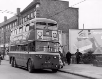 AEC 664T Metro-Cammell [UK-spec] (H40/32R) '07.1942–03.1943
