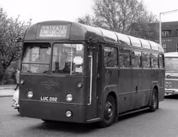AEC Regal IV 9821LT Metro-Cammell [UK-spec] (B35F) '1951