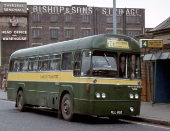 AEC Regal IV 9821LT Metro-Cammell [UK-spec] (B39F) '1951–52