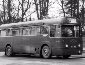 AEC Regal IV 9821LT Metro-Cammell [UK-spec] (B39F) '1952