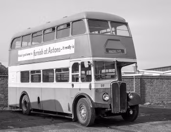 AEC Regent III 9613E Park Royal [UK-spec] (H30/26R) '1951