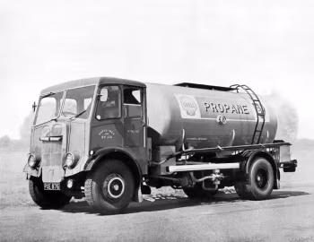 AEC Monarch MkIII Tanker '1946–53