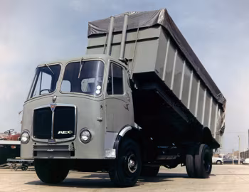 AEC Mandator MkV Tipper (G4RA) '1959–66