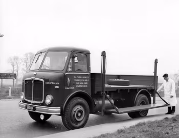 AEC Mercury MkII Park-Royal cab (GM4RA) '1955–65