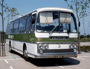 AEC Reliance 6U3ZR Plaxton Panorama Elite II [UK-spec] (C49F) '1973