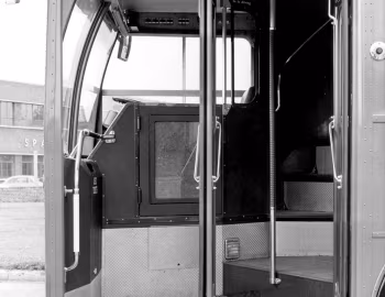 AEC Routemaster FRM1 Park Royal Prototype (H41/31F) '1966