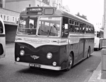 AEC Reliance MU3RV Strachans [UK-spec] (C41C) '1954–55