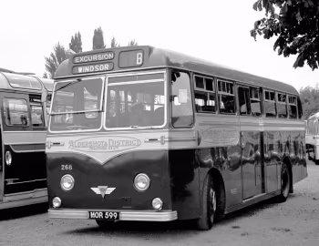 AEC Reliance MU3RV Strachans [UK-spec] (C41C) '1954–55