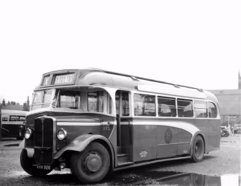 AEC Regal (662) Weymann [UK-spec] (C32F) '1936–38