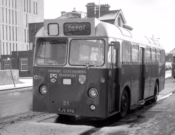 AEC Reliance 2MU3RV Willowbrook (B42D) '1959