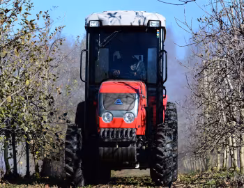 Agrale 5075.4 Compact Cabinado '2014–????