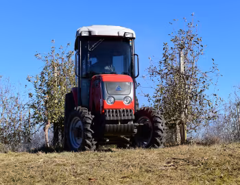 Agrale 5075.4 Compact Cabinado '2014–????