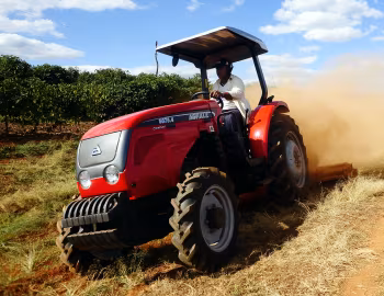 Agrale 5075.4 Compact Plataformado '2010–????