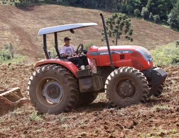 Agrale 5105 Plataformado '2013–pr.