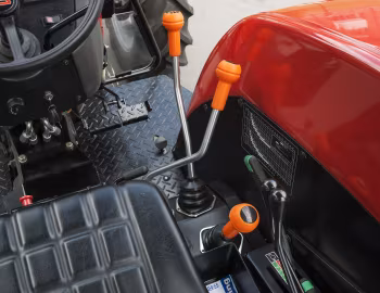 Interior Agrale 575.4 '2013–18