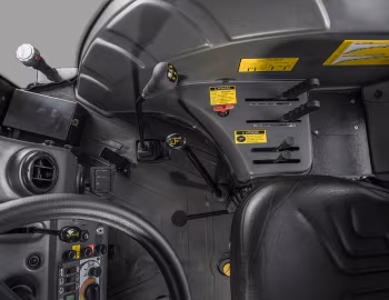 Interior Agritech 1185 S Turbo Cabinado '03.2016–pr.