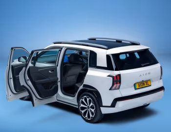 Aion V [UK-spec] '2026
