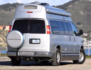 2011–12 Airstream Avenue '2010–12