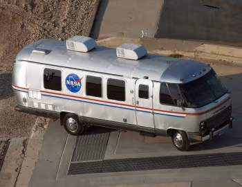 1983 Airstream Excella "Astrovan"