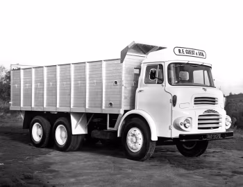 Albion Reiver RE25 грузовик с бортовой платформой '1959–65
