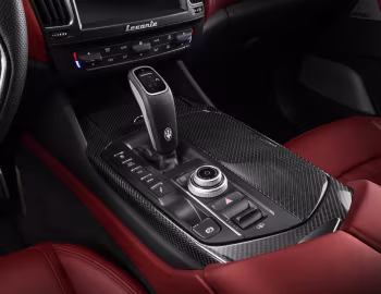 Intérieur Maserati Levante GTS [Worldwide] '2018–20