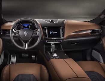 Panneau avant Maserati Levante S Q4 GranLusso '2018–20