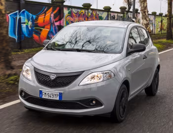 Lancia Ypsilon Elefantino Blu (846) '02.2018–03.2020