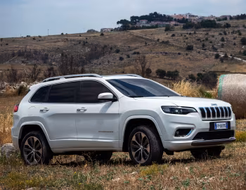 Jeep Cherokee Overland [Worldwide] (KL) '2018–21