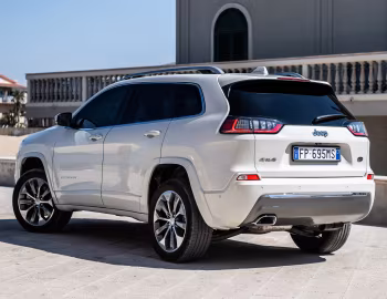 Jeep Cherokee Overland [Worldwide] (KL) '2018–21