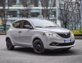 Lancia Ypsilon Elefantino Blu (846) '02.2018–03.2020