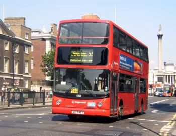 Dennis Trident II Alexander ALX400 [UK-spec] (H47/24D) '11.1999–07.2000