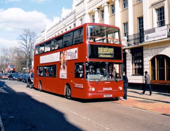 Dennis Trident II Alexander ALX400 [UK-spec] (H47/24D) '11.1999–07.2000