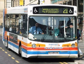 Volvo B10BLE Alexander ALX300 [UK-spec] (B44F) '12.1997–09.2000
