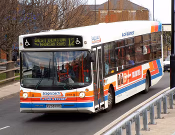 Volvo B10BLE Alexander ALX300 [UK-spec] (B44F) '12.1997–09.2000