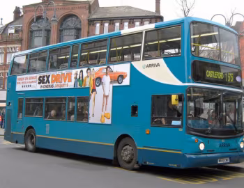 Volvo B7TL Alexander ALX400 [UK-spec] (H47/28F) '04.2000