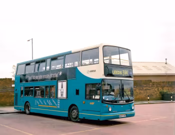 Volvo B7TL Alexander ALX400 [UK-spec] (H47/28F) '04.2000