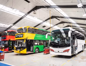 BYD D8UR-DD Alexander Dennis Enviro400EV, Plaxton Panther