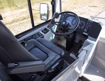 Передня панель 2015–20 Alexander Dennis Enviro500 [North America] '2014–20