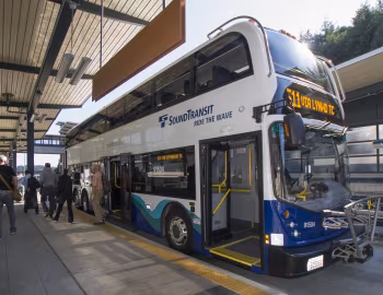 Alexander Dennis Enviro500 [US-spec] (#SFET9M847FGN13990) '12.2015