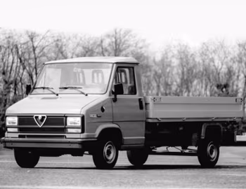 Alfa Romeo 13 AR6 Autocarro (280) '1985–89