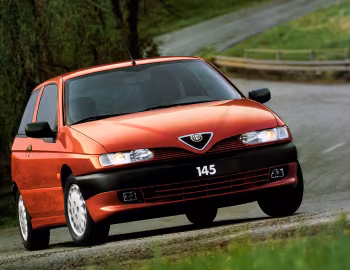 Alfa Romeo 145 (930A) '1994–99