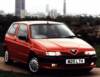 Alfa Romeo 145 [UK-spec] (930A) '1994–99