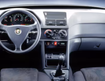 Panneau avant Alfa Romeo 145 (930A) '1994–99
