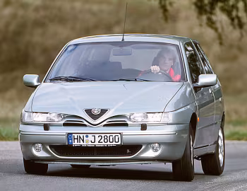 Alfa Romeo 145 Quadrifoglio (930A) '1999–2000