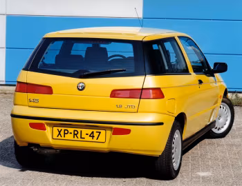 Alfa Romeo 145 (930A) '1999–2000