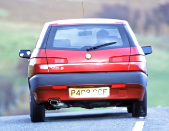 Alfa Romeo 145 Cloverleaf (930A) '1996–99