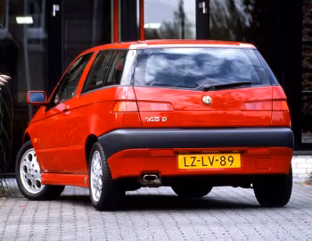 Alfa Romeo 145 Quadrifoglio (930A) '1995–99
