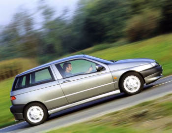 Alfa Romeo 145 Quadrifoglio (930A) '1995–99