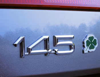 Alfa Romeo 145 Quadrifoglio (930A) '1995–99
